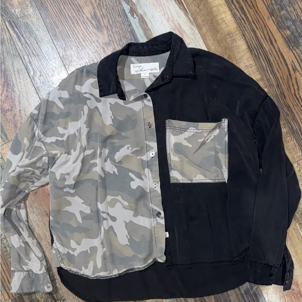 Vintage Havana Black and Camouflage Button Down Shirt